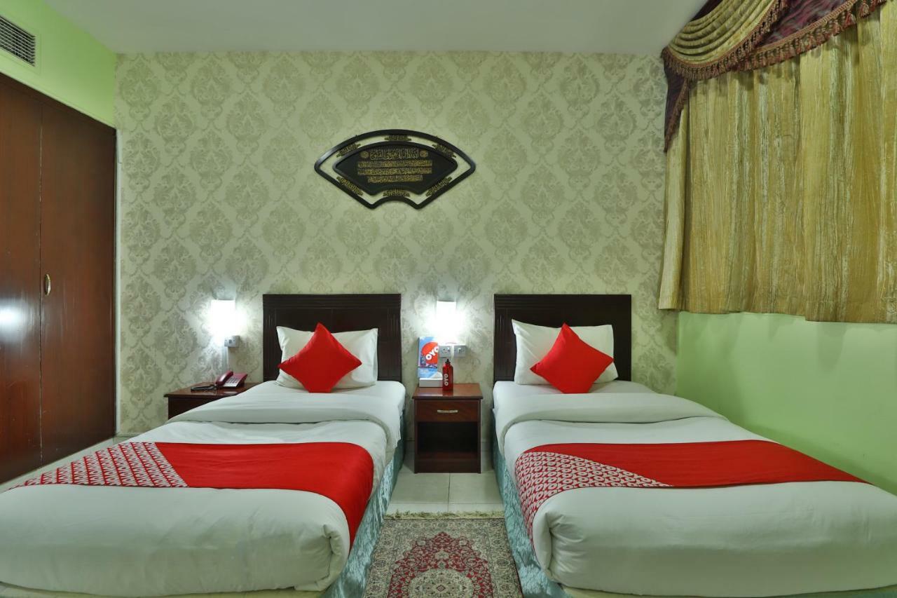 Oyo 261 Remas Hotel Apartment Dubai Exteriör bild