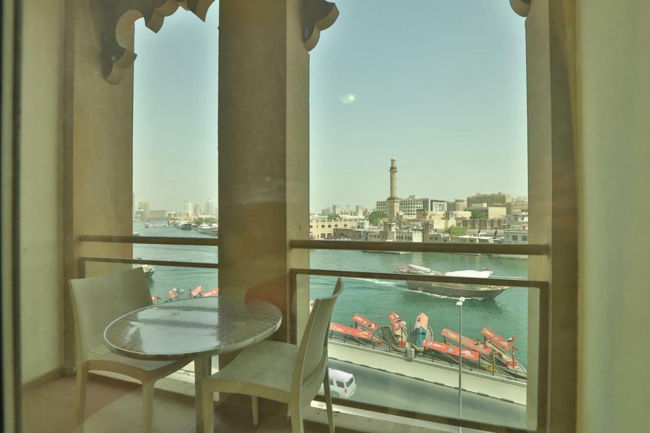 Oyo 261 Remas Hotel Apartment Dubai Exteriör bild