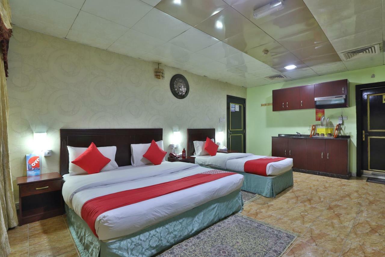 Oyo 261 Remas Hotel Apartment Dubai Exteriör bild
